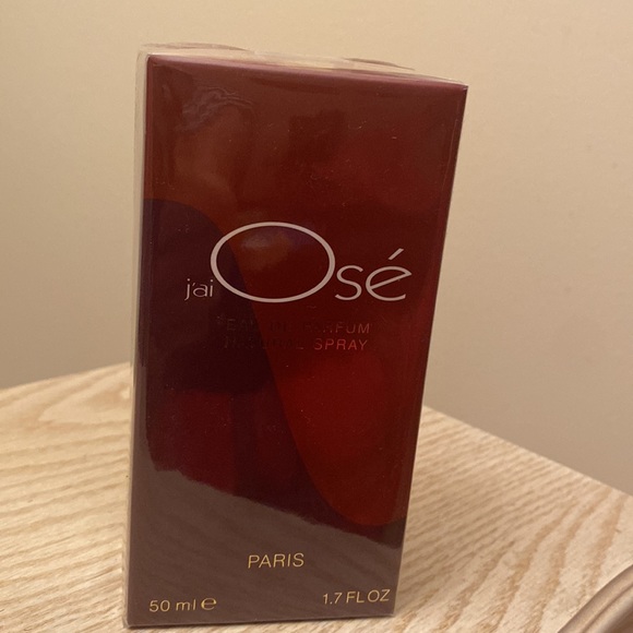 Jai Ose parfum , new box , 50 ml.Brand new in box. Very nice for 🎁 - Picture 4 of 5